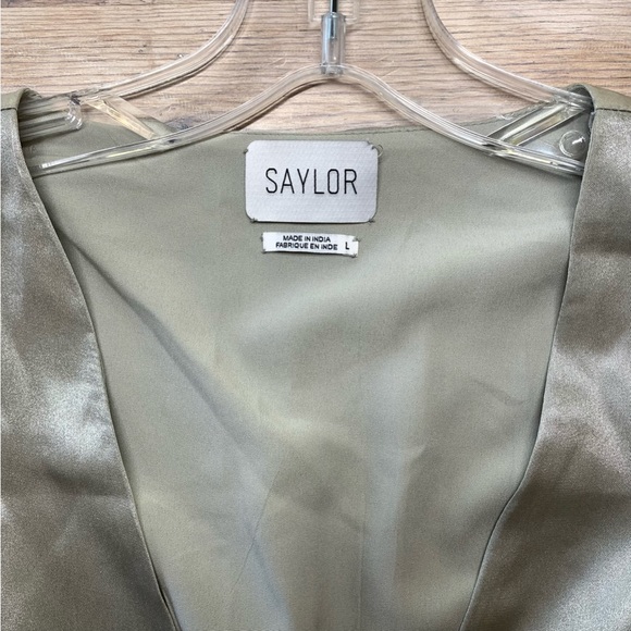 NWT Saylor Madonna Silver Mini Dress - Picture 14 of 16